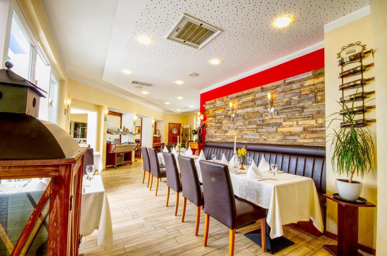 Hotel Jakob Groß-Umstadt المظهر الخارجي الصورة